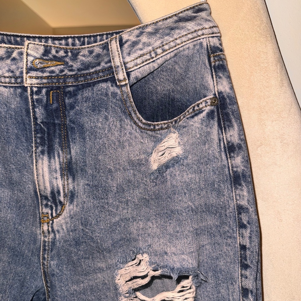 Blue Jean Studio F size 8